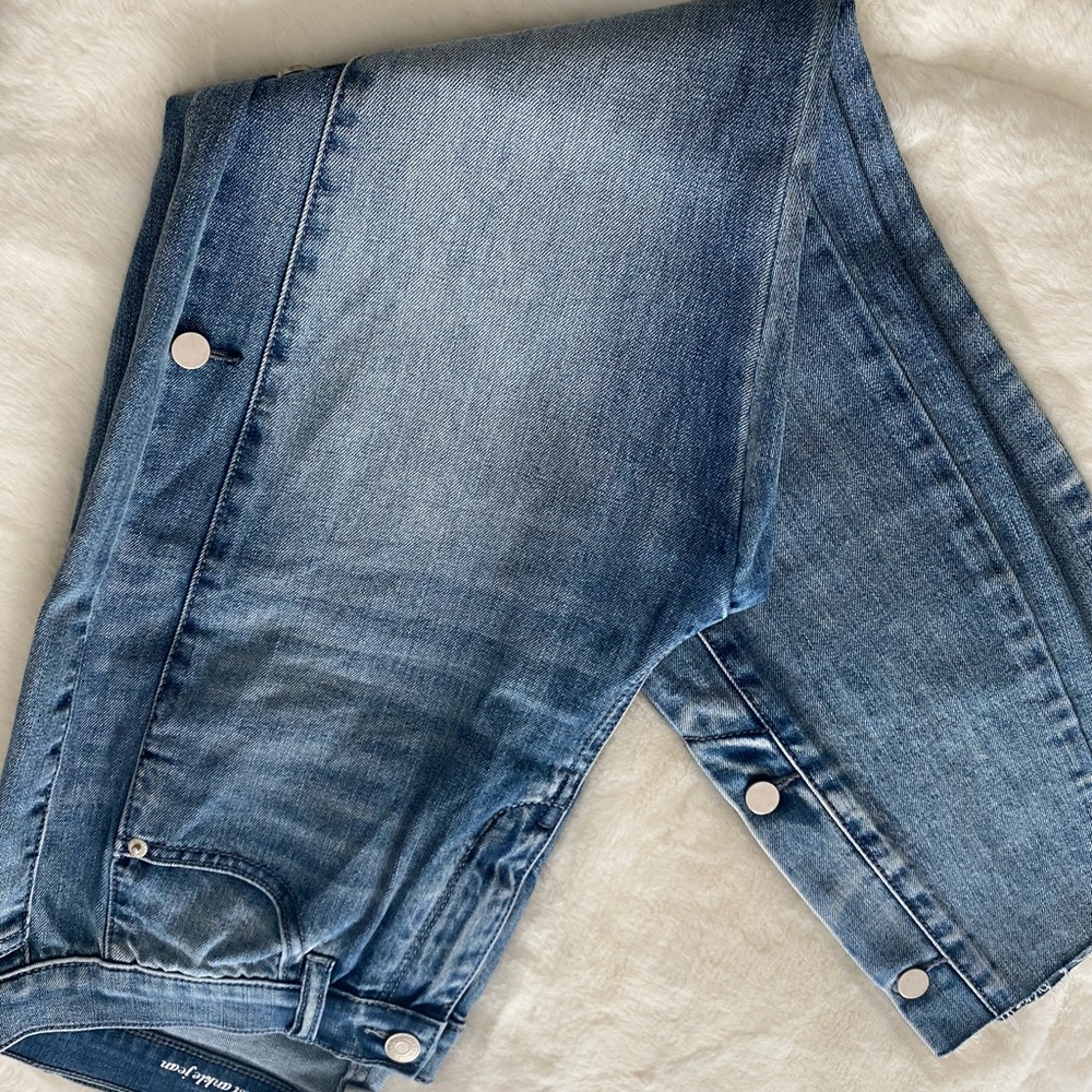 NWOT NY&Co jeans